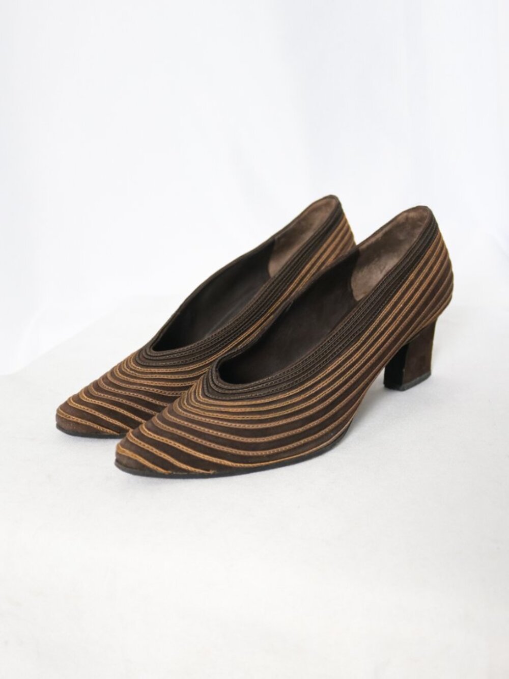 Rare vtg Fendi layered stitch pumps c. 1980s–90s